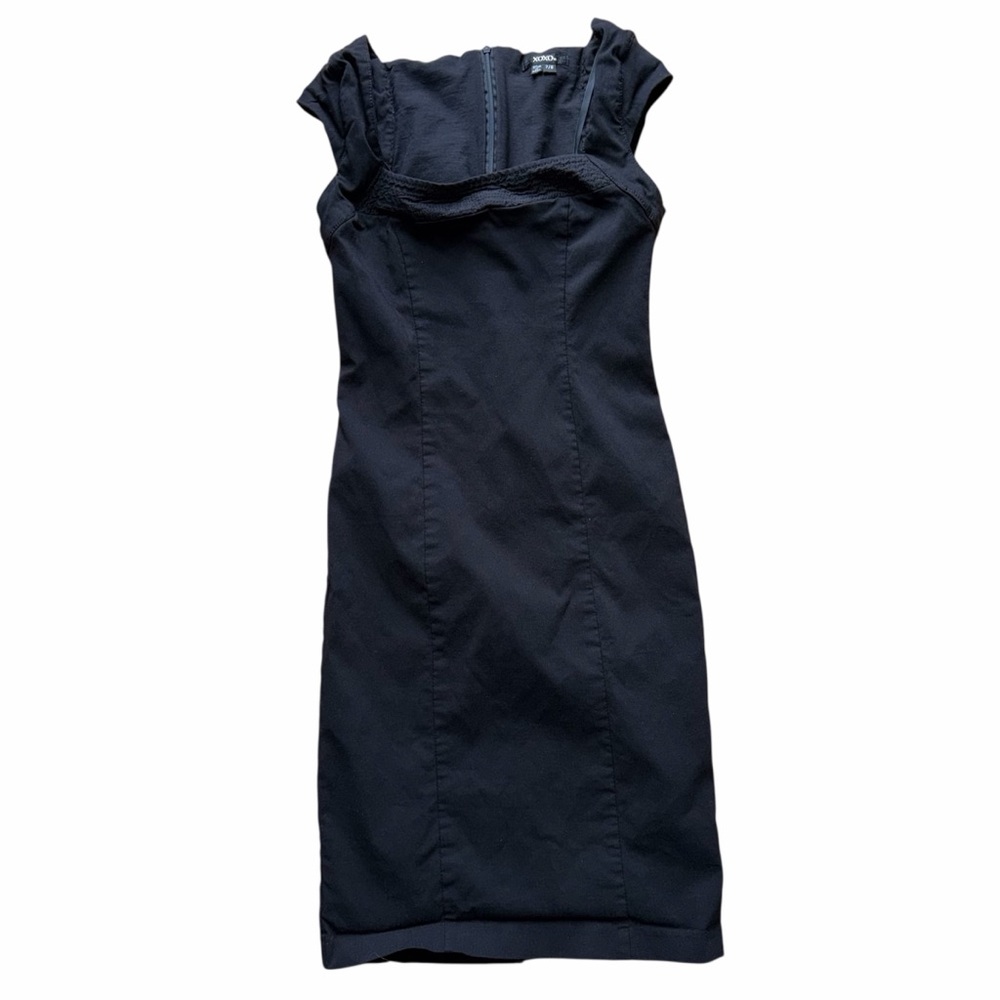 XOXO Black Fitted Pencil Dress with Cap Sleeves Women's Size 7/8 Zip Up Back